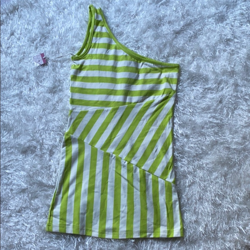 One Shoulder Top